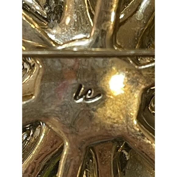 LC Liz Claiborne Green Enamel Rhinestone Flower Brooch Pin Green Crystal - Picture 3 of 4